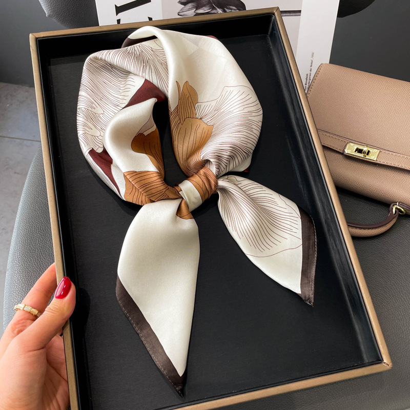 ผ้าพันคอดีไซน์พิมพ์ลายผ้าไหมสำ - Ascot Neck Scarf บทวิจารณ์และราคา