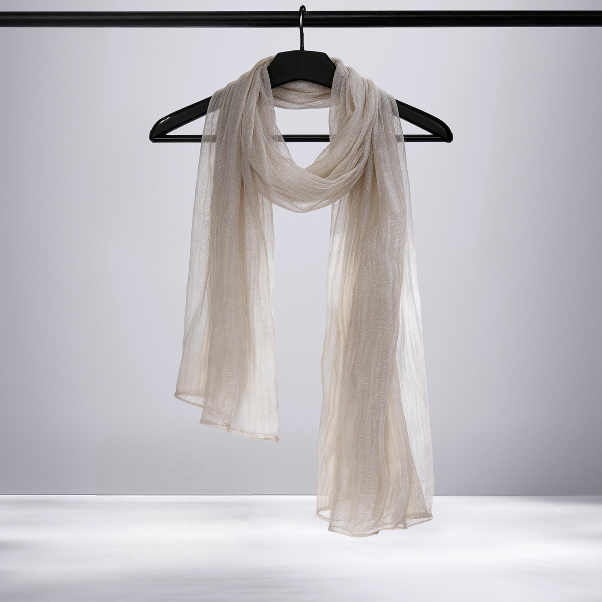 ผ้าพันคอออร์แกนซ่าสำหรับผู้หญิ - Ascot Neck Scarf บทวิจารณ์และราคา